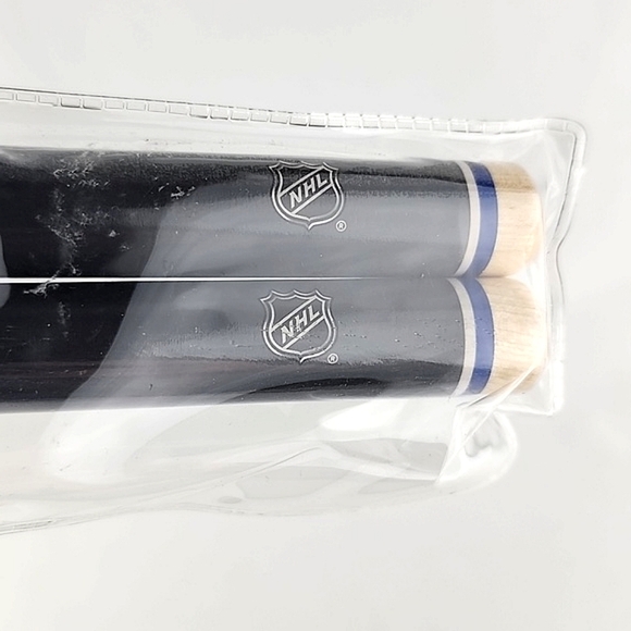 Winnipeg Jets Official NHL Woodrow Drum Sticks - Picture 12 of 12